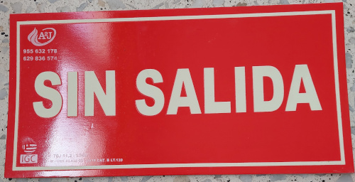 Señal sin salida Señal sin salida en PVC y material foto luminiscente